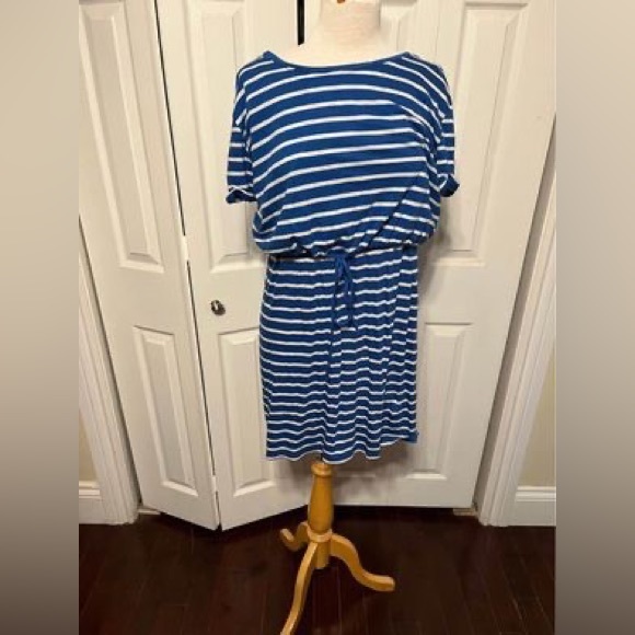 H&M maternity and breastfeeding dress, size L - Picture 1 of 2